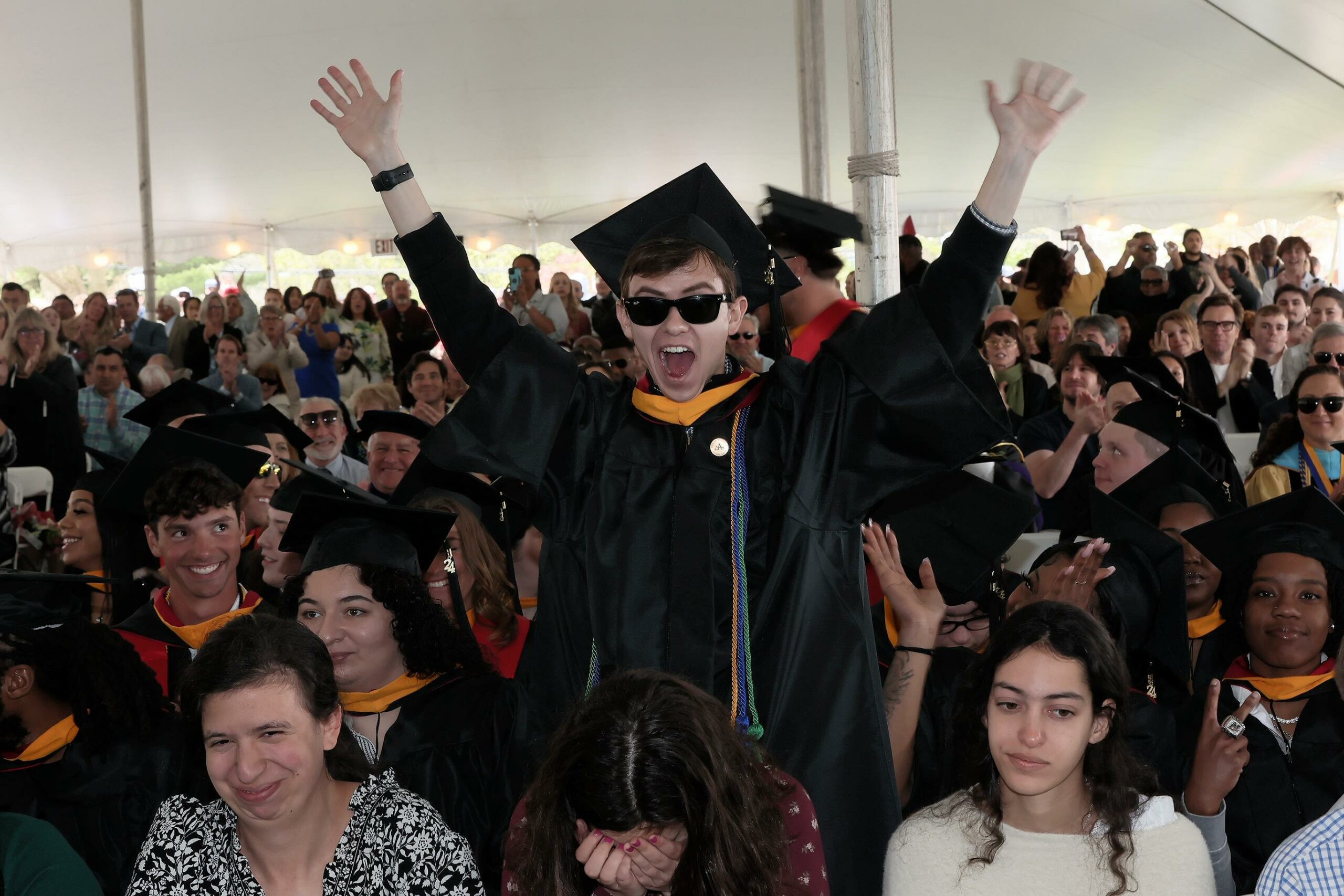 템스, 온라인바카라 칼리지